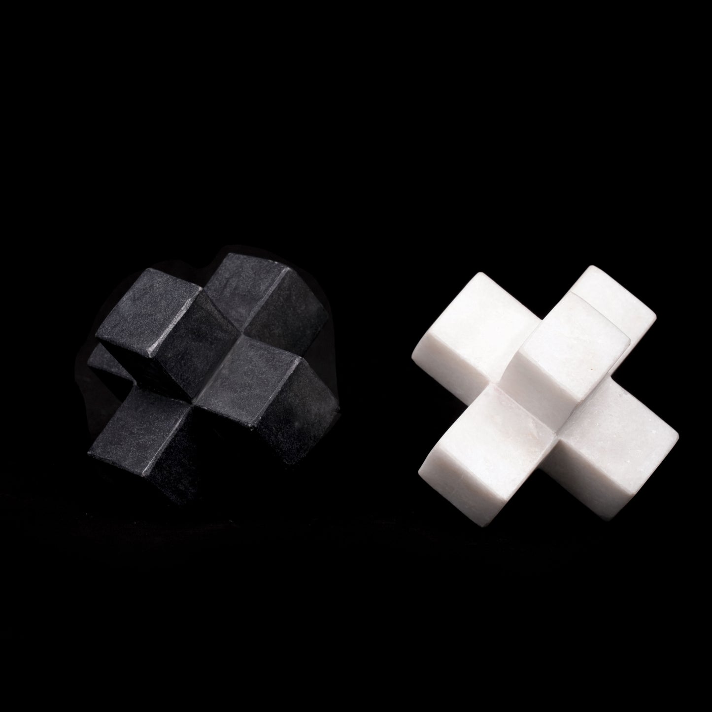 Black & White Marble Cubical Cross