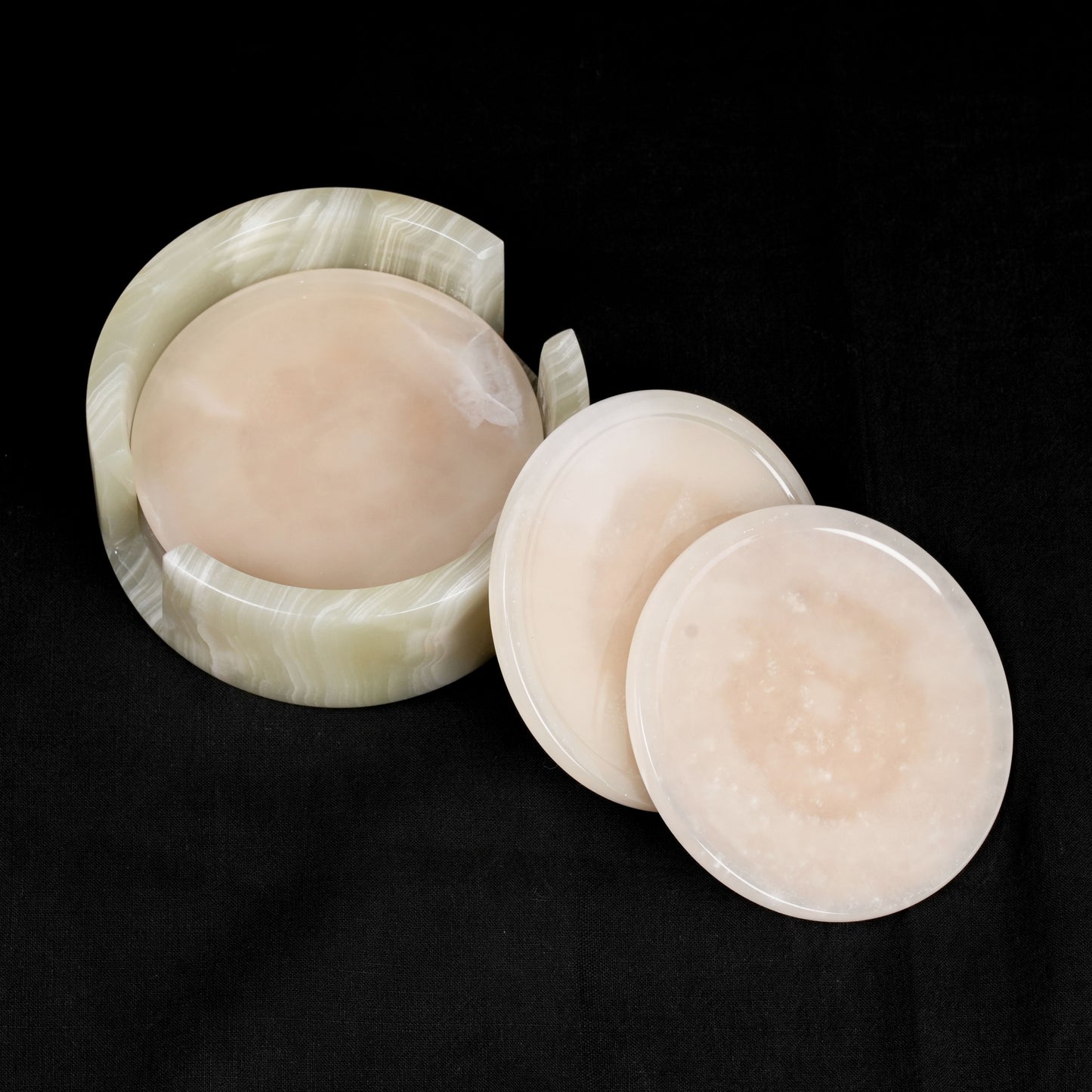 Onyx Coaster Set – Natural Stone Elegance