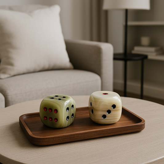 Dados de piedra natural de ónix | Juegos y decoración de lujo hechos a mano (juego de 2)