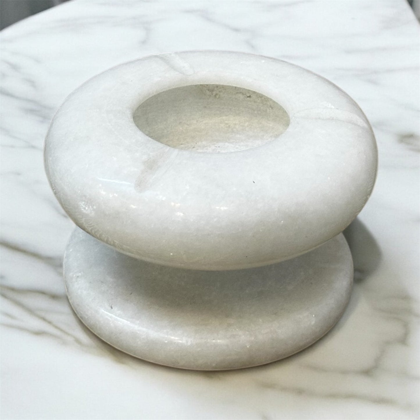 Royal White Marble Ash Tray