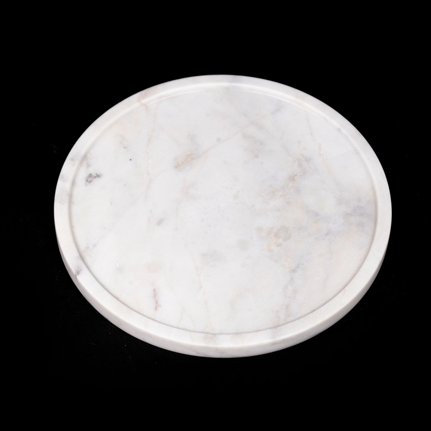 White Minimalistic Marble Circle Plate