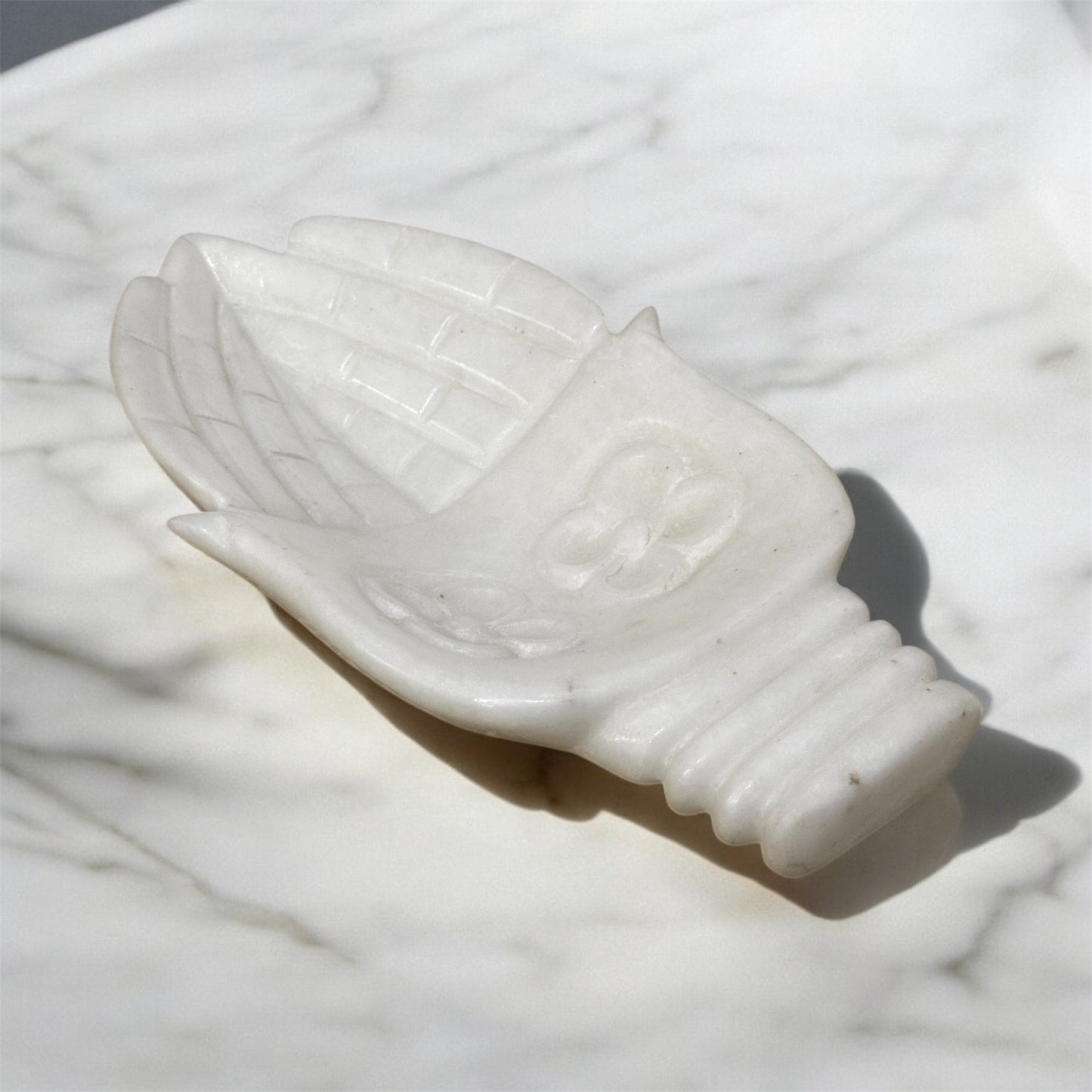 White Multipurpose marble Palm shaped Bowl