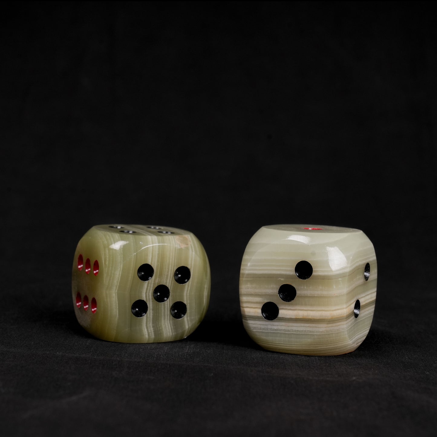 Onyx Dice ( Set of 2 )