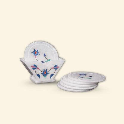 Posavasos con incrustaciones de mármol blanco con motivos florales | Decoración de mesa de primera calidad