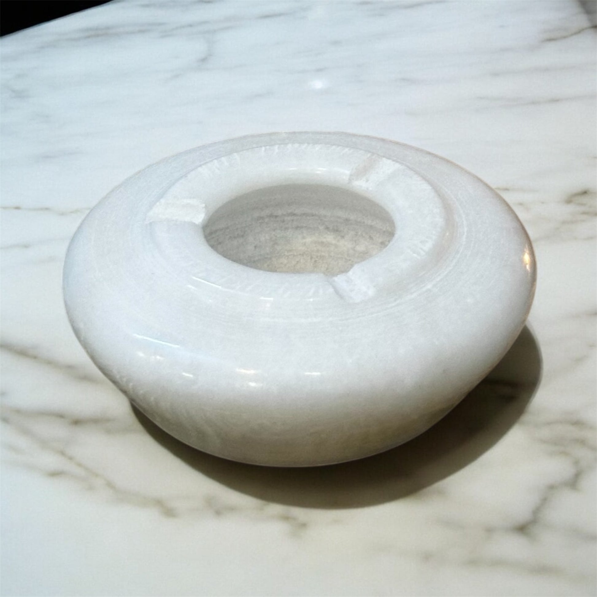 Royal Decor White Marble Ash Tray
