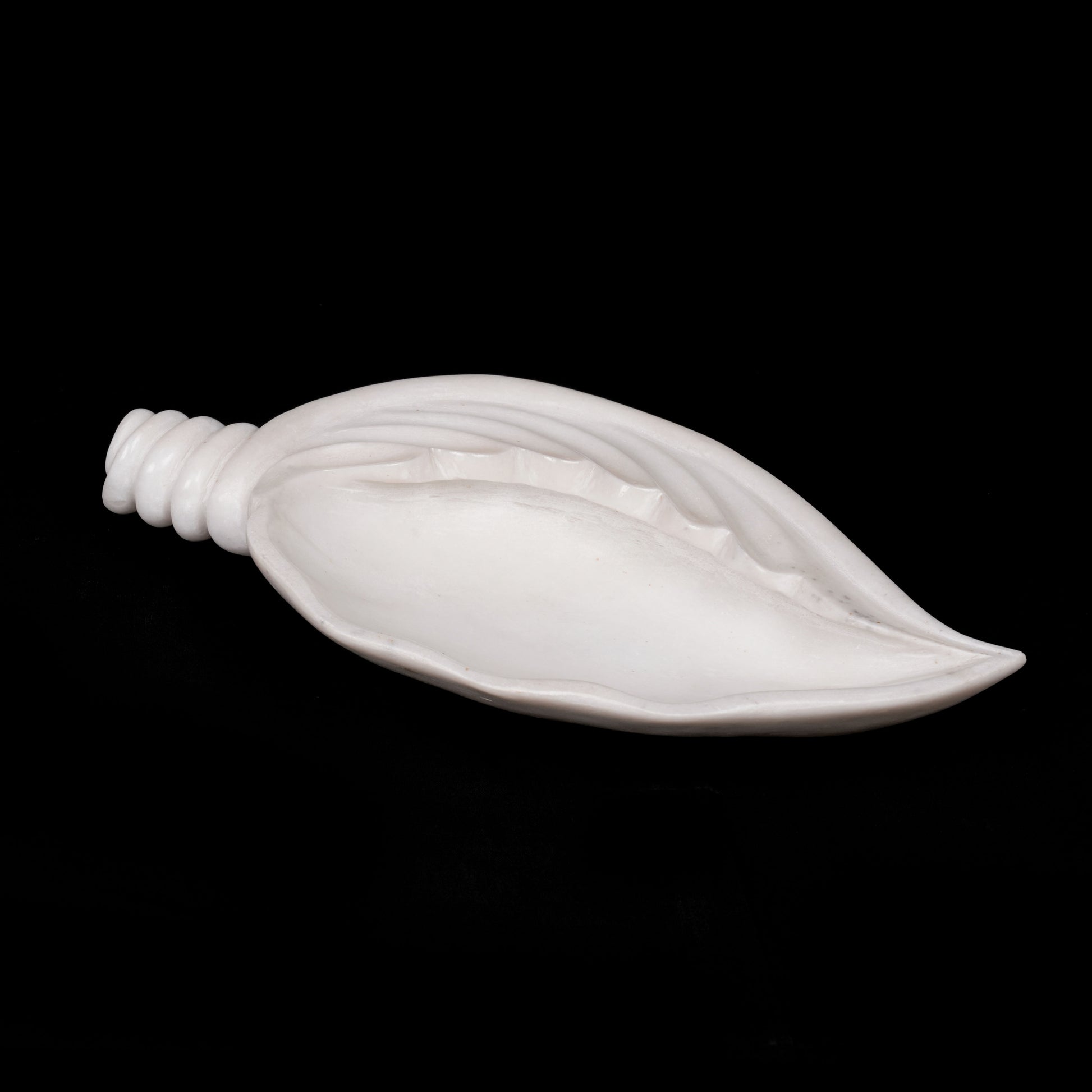 Shell Shaped Urli white marble multipurpose bowl