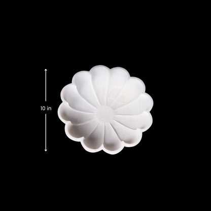 Cuenco Urli en forma de flor de mármol blanco