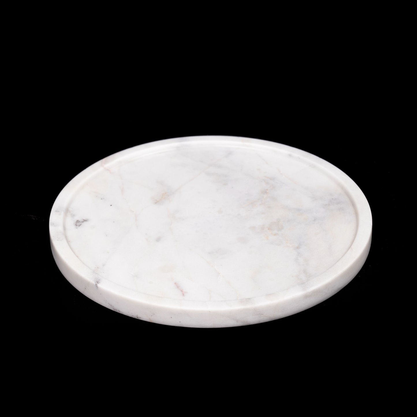 White Minimalistic Marble Circle Plate